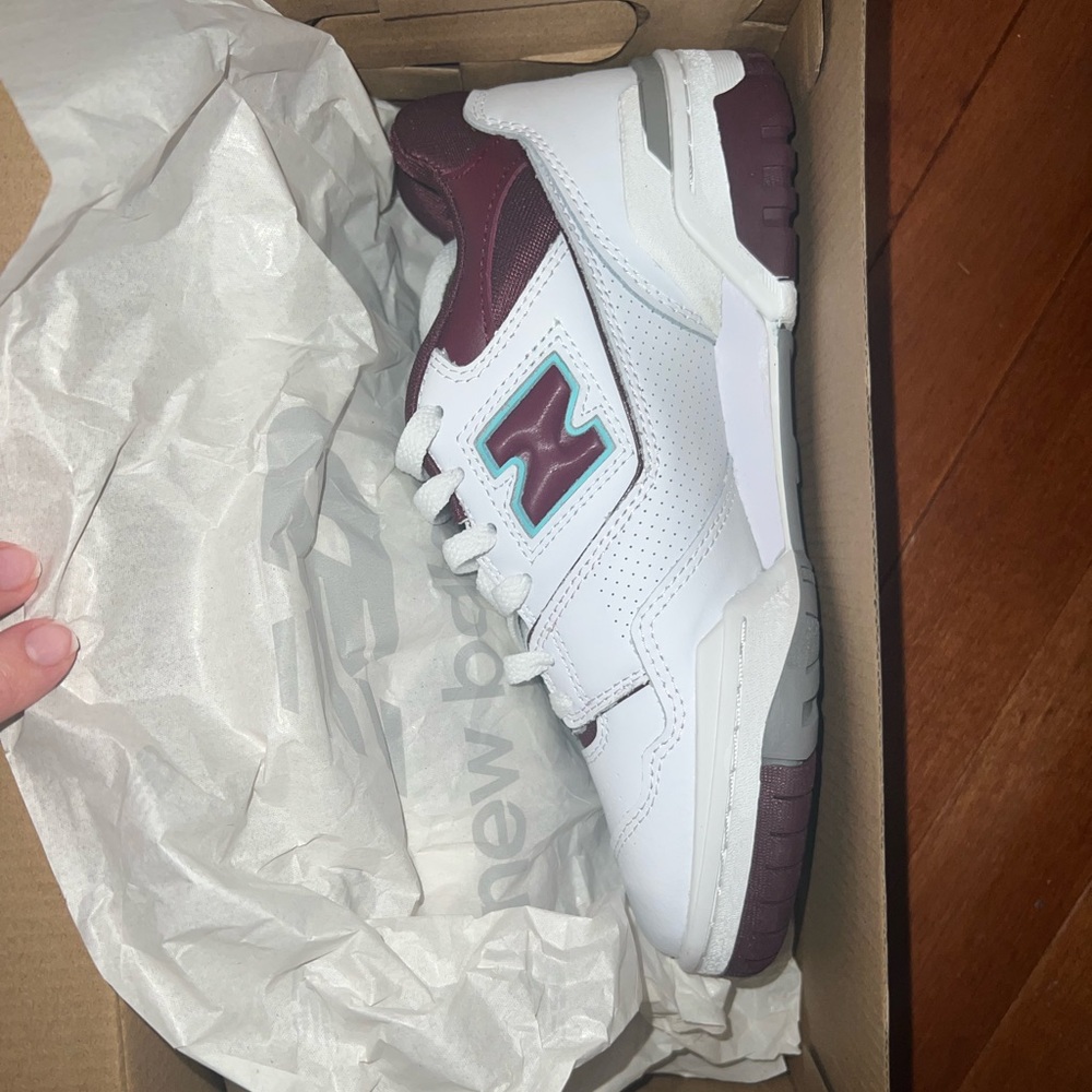 New Balance 550